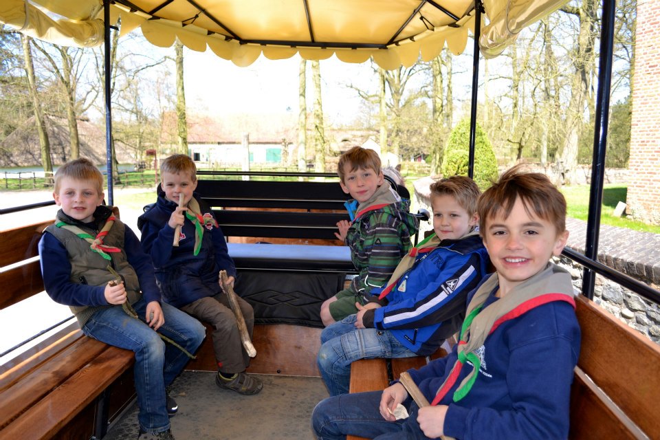 Sint-Martinus den XIIde - Bokkenrijders Kapoenen Kiewit